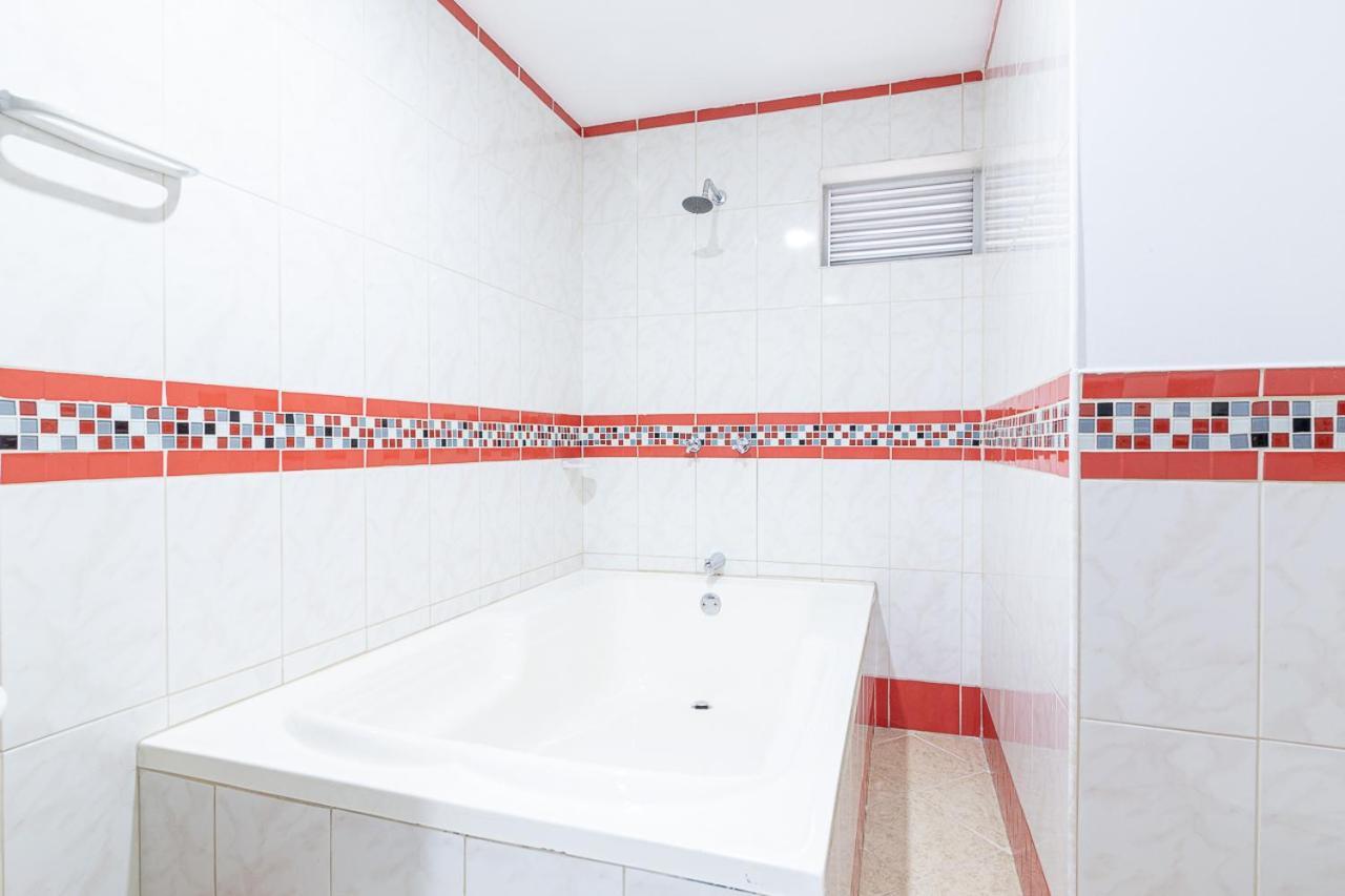 Hotel El Deportista メデジン エクステリア 写真