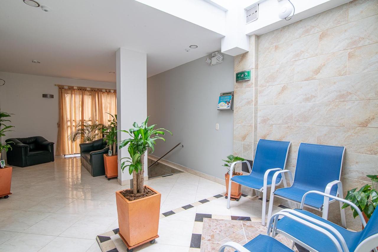 Hotel El Deportista メデジン エクステリア 写真
