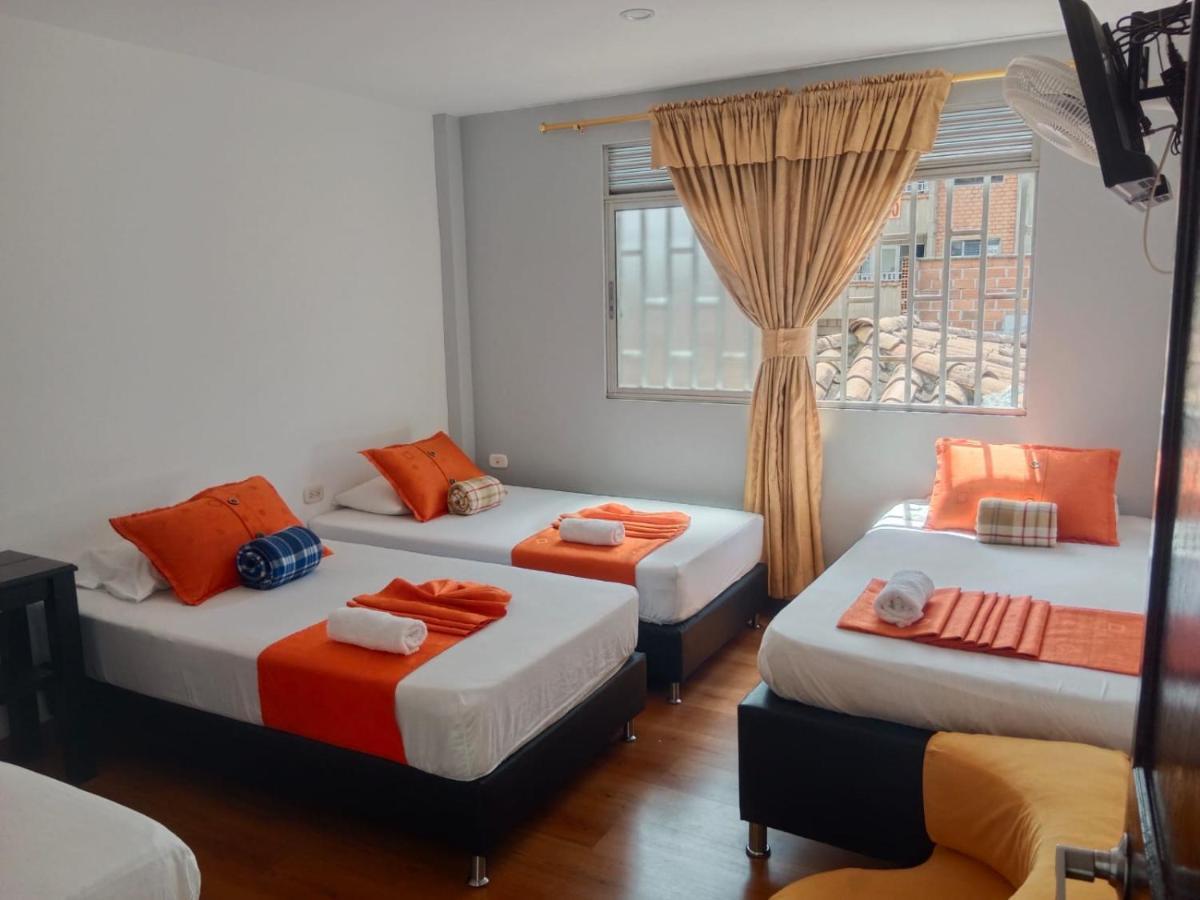 Hotel El Deportista メデジン エクステリア 写真