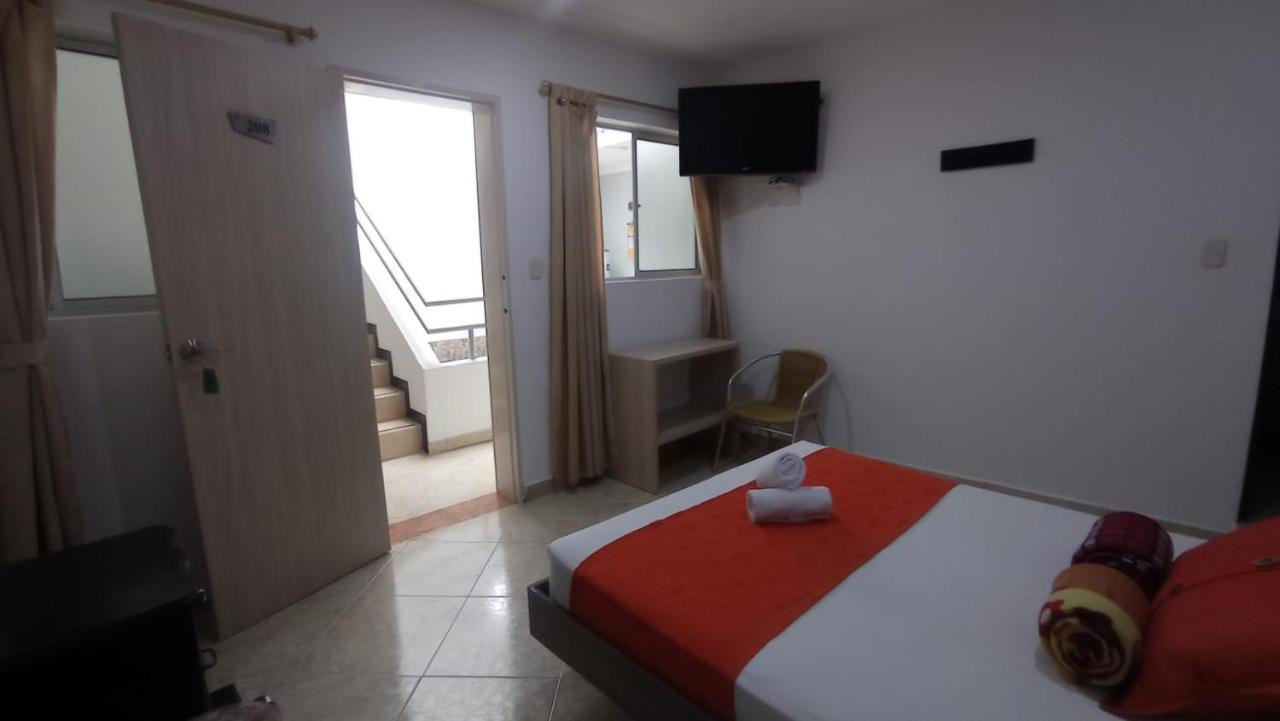 Hotel El Deportista メデジン エクステリア 写真