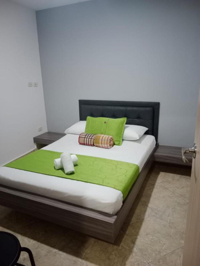 Hotel El Deportista メデジン エクステリア 写真