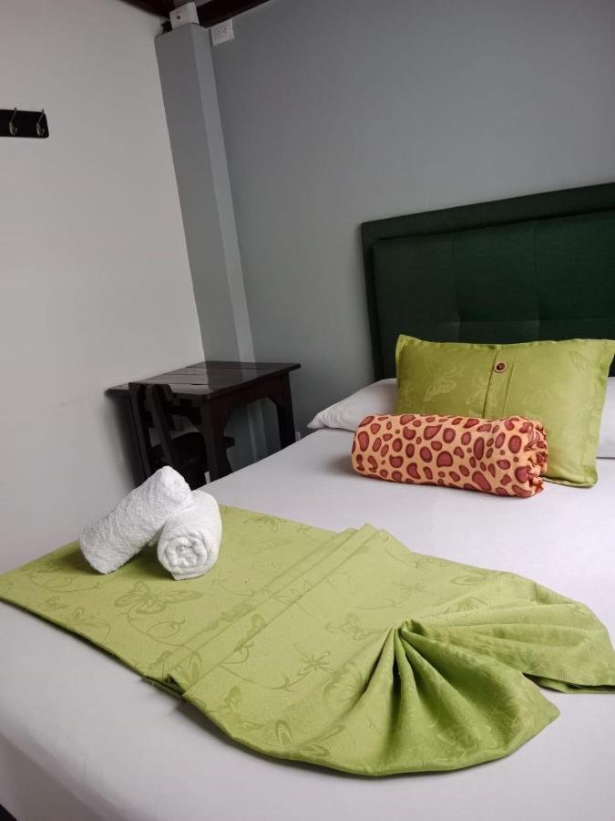 Hotel El Deportista メデジン エクステリア 写真