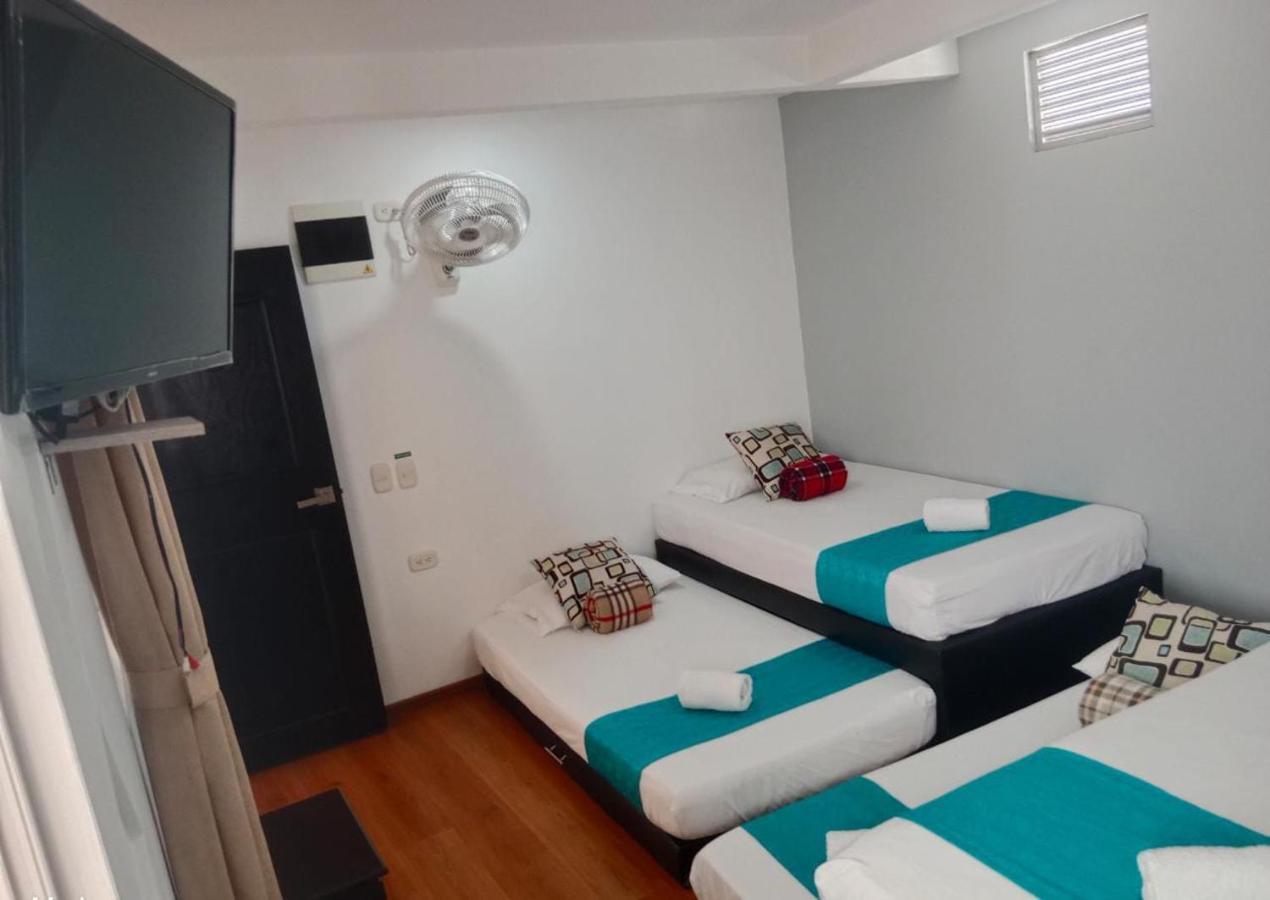 Hotel El Deportista メデジン エクステリア 写真